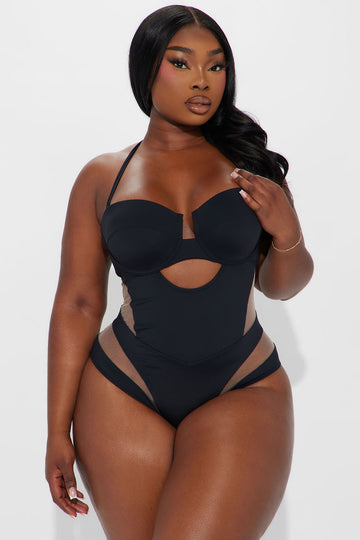 Page 10 for Women s Plus Size Swimsuits Hot Styles Fashion Nova