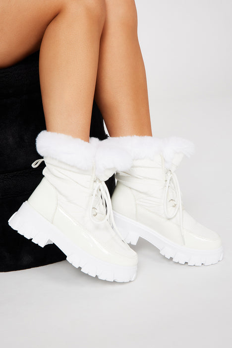 Play In The Snow Booties White
