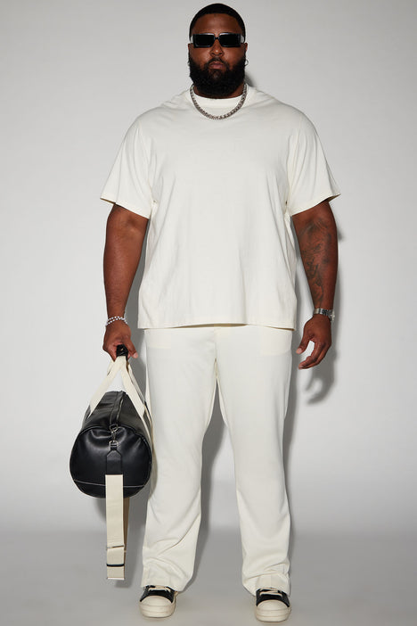 Off white oversize 2025