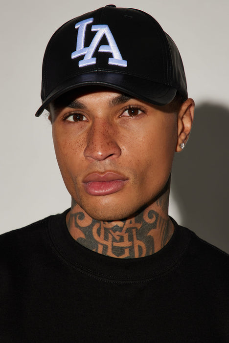 Leather hotsell snapback hat