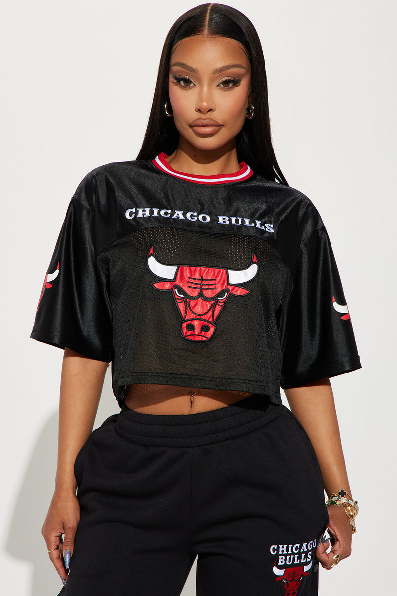 Chicago Bulls Cropped Fashion Top - Black | Fashion Nova, Screens Tops ...