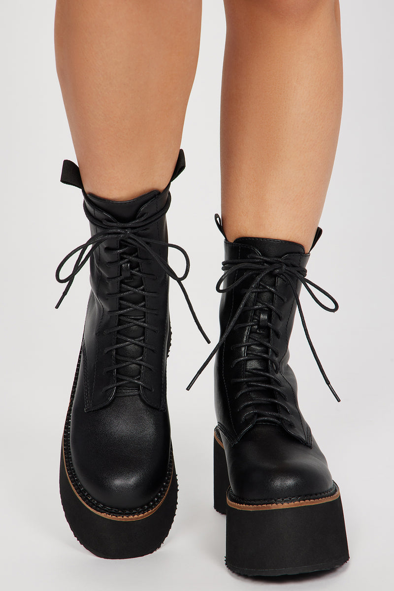 Roll Call Platform Combat Boots - Black | Fashion Nova, Shoes | Fashion ...