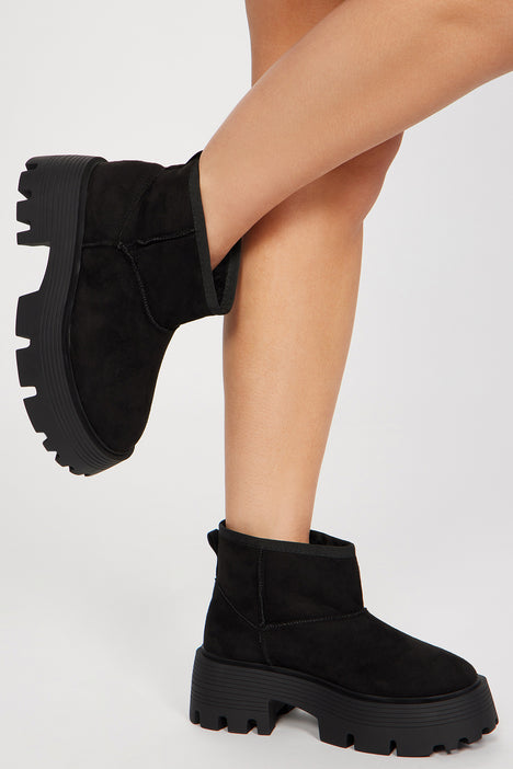 Simple Living Booties Black