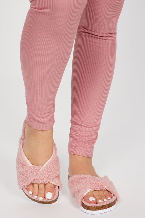 Blush pink slippers store