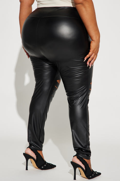 Whole Vibe Distressed Legging Black