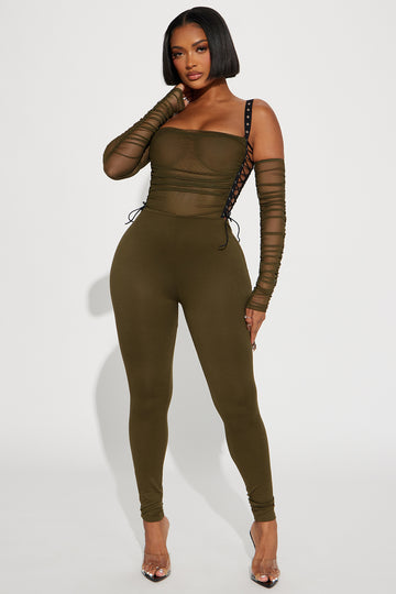 Fashion nova 2 piece jumpsuit sales