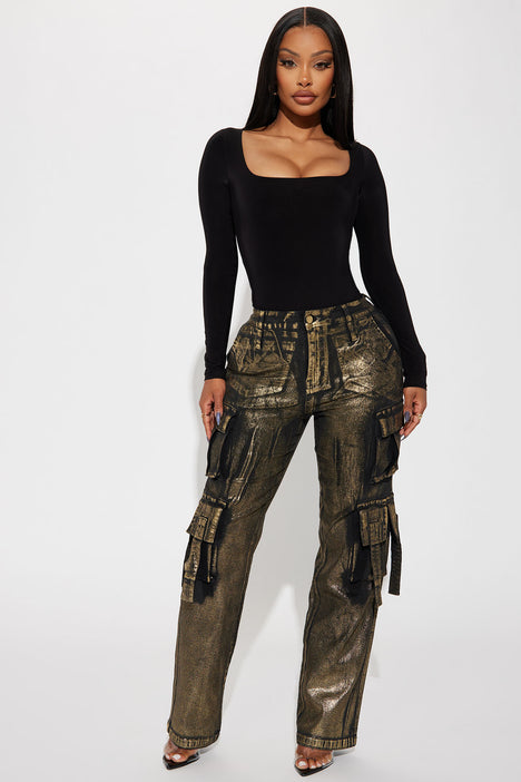 Expensive cargo clearance pants
