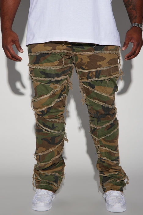 Chained camo pants online