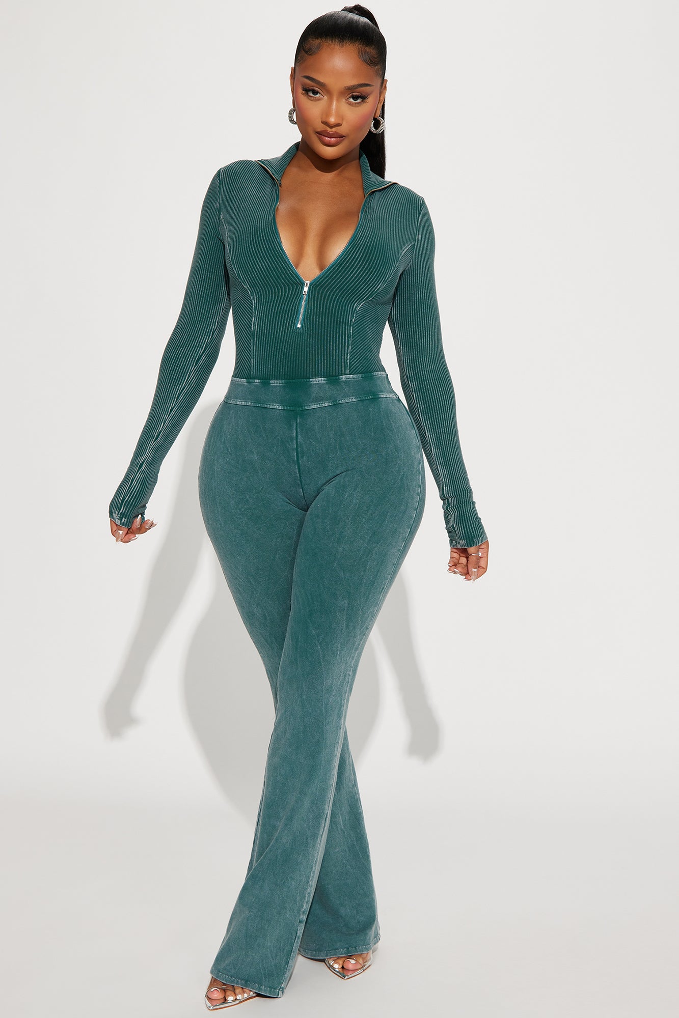 NovaMEN by @FashionNova @FashionNovaCurve ✨In my moment✨ Search 🔍 •All  That Sparkles Jumpsuit - Hunter Size: 1X -Fit very go