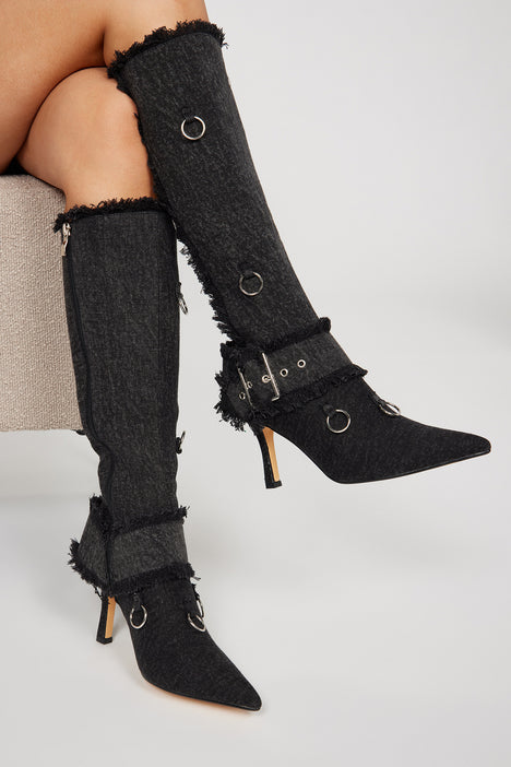 Fashion nova heel boots discount