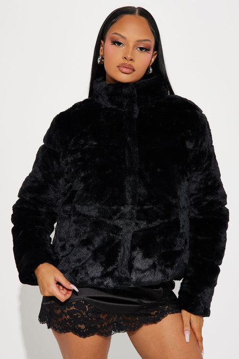 Black fluffy jacket new outlet look
