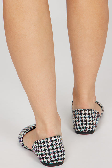 Everyday Flats Black White Fashion Nova Shoes Fashion Nova