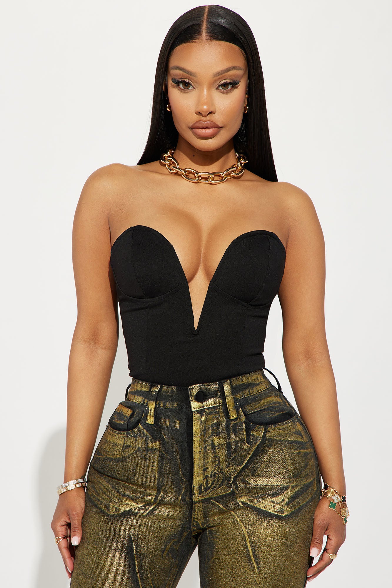 Deep v plunge top store
