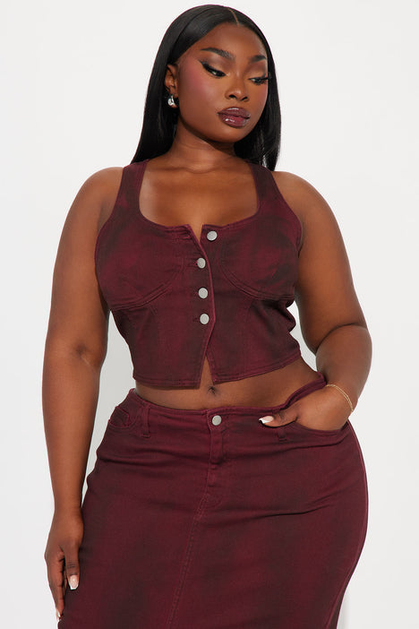 Burgundy online denim skirt