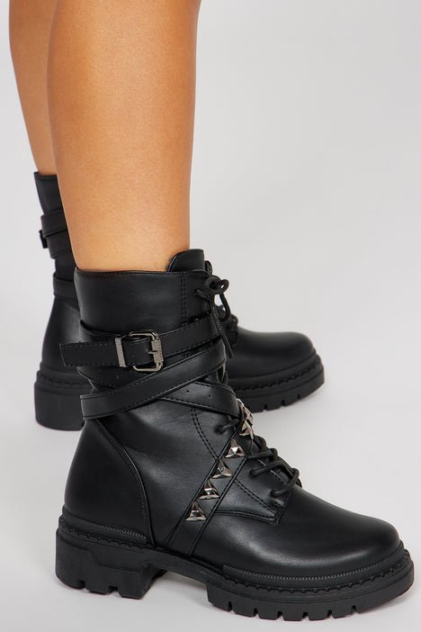 Fashion nova shop combat boots