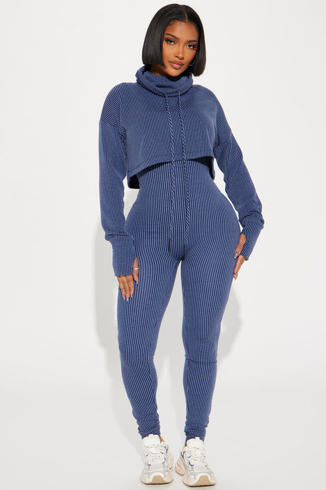 Fashion nova 2025 navy jumpsuit