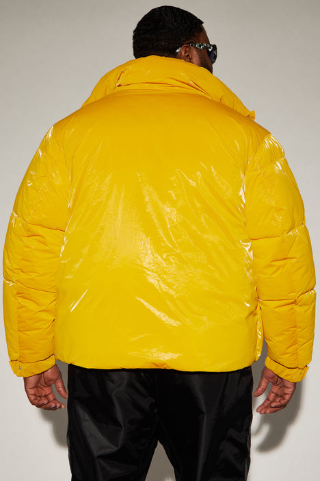 Fashion nova store yellow jacket