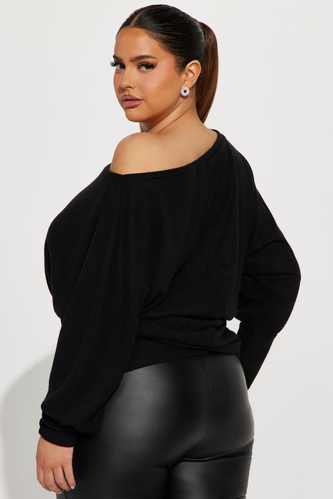 Fashion nova off clearance the shoulder top