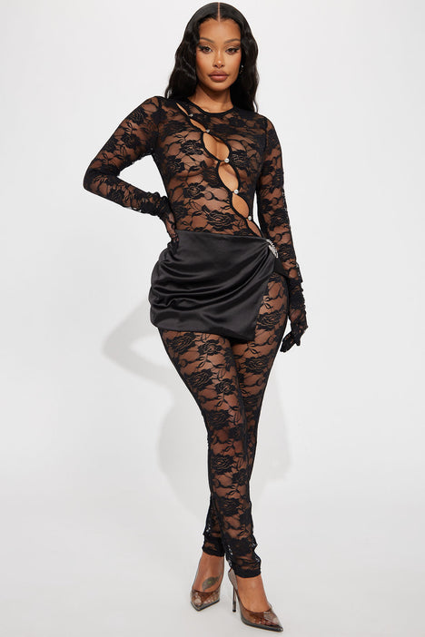 Fashion nova 2025 lace jumpsuit