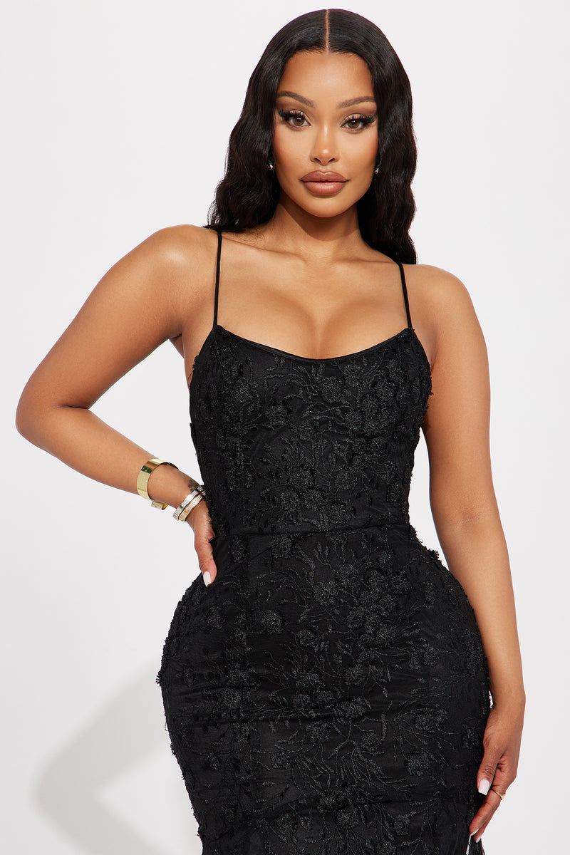 Amora Lace Gown - Black | Fashion Nova, Dresses | Fashion Nova