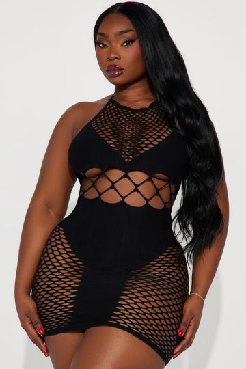 Plus size hot sale outfits with fishnets
