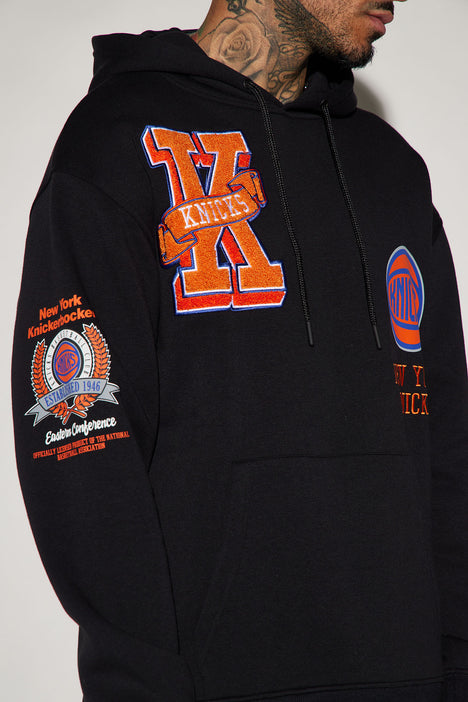 Black sales knicks hoodie