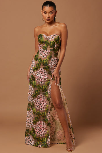 Wedding guest dresses fashion nova store