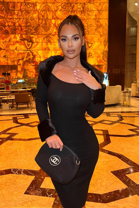 Fashion nova fur sales dress