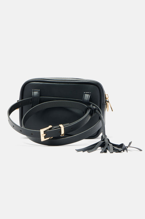 Fashion nova belt hotsell bag