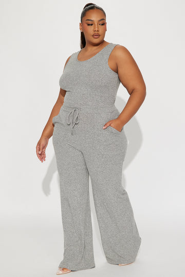 Fashion nova 2024 plus size jumpsuits