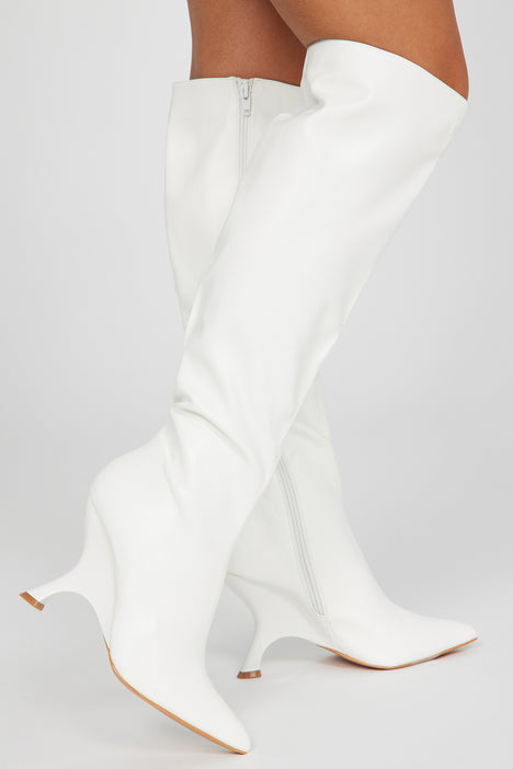Fashion nova white booties best sale