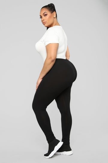 Fashion nova shop plus size leggings