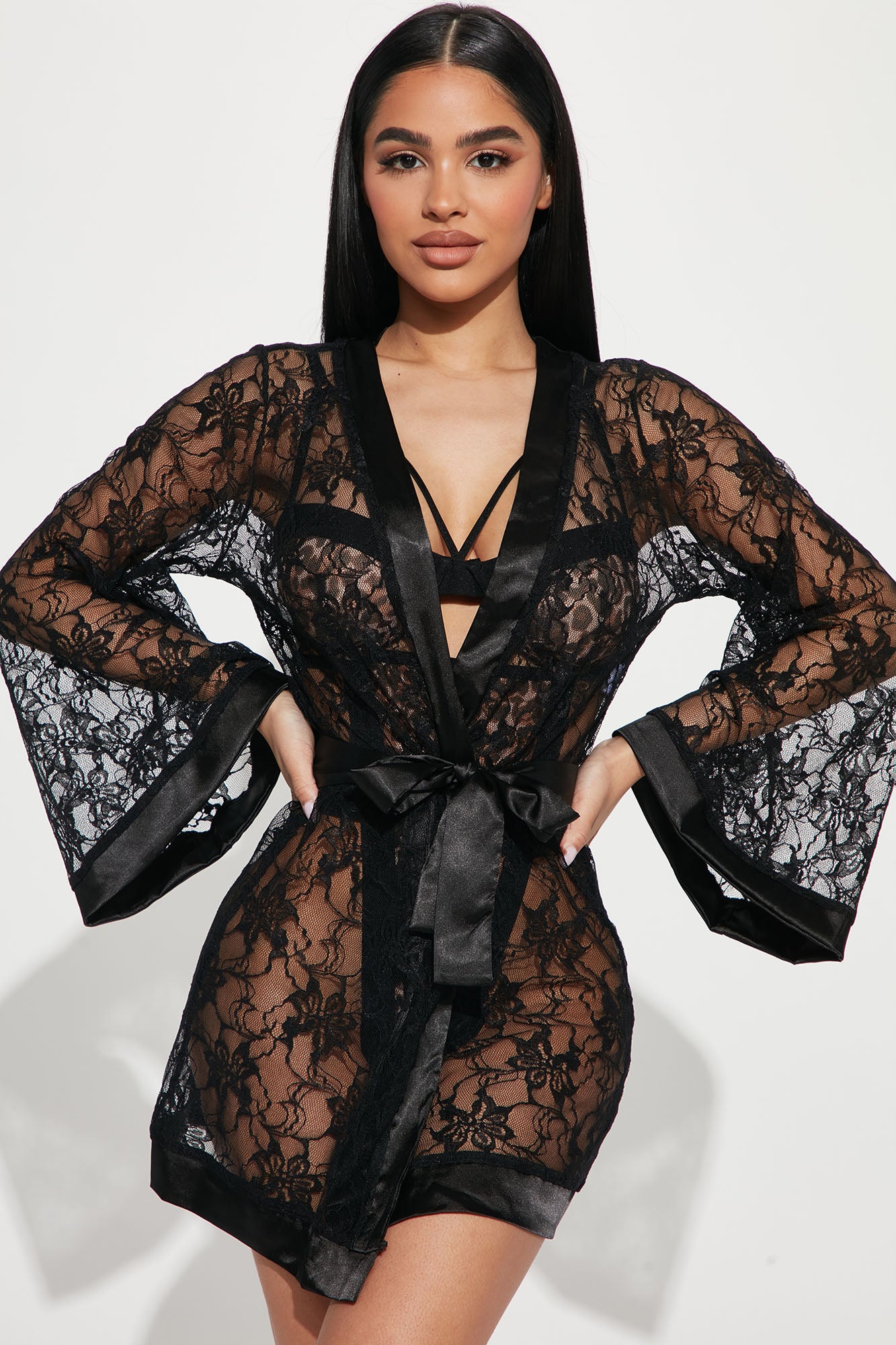Lust On My Mind Lace Robe Black