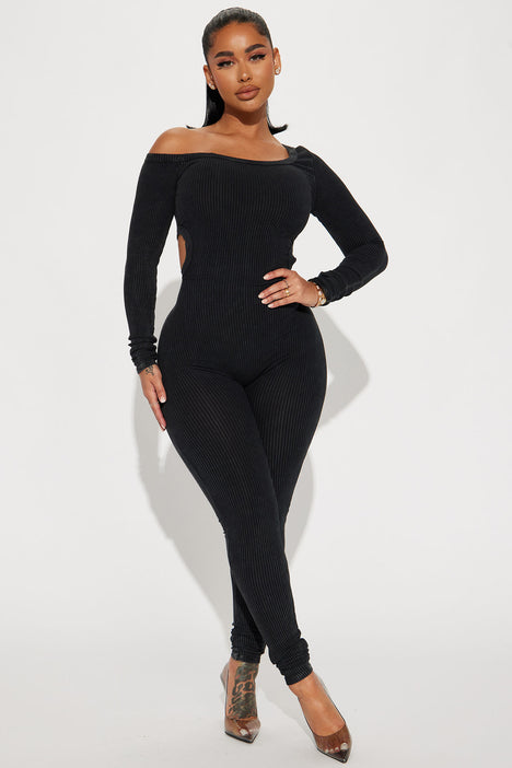 Fashion nova black top off the shoulder jumpsuit