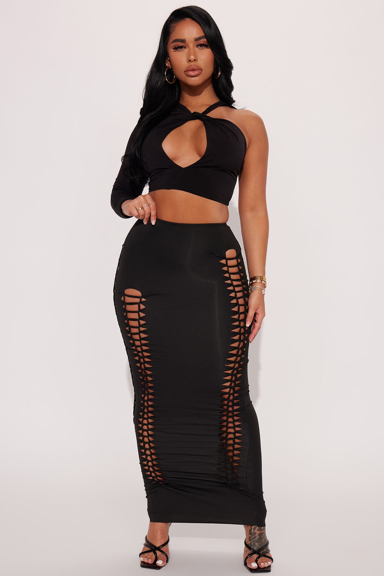Black maxi skirt fashion nova 2025