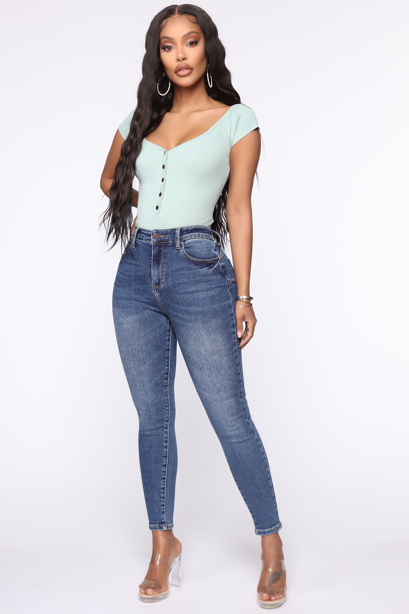 Fashion nova skinny girl sales
