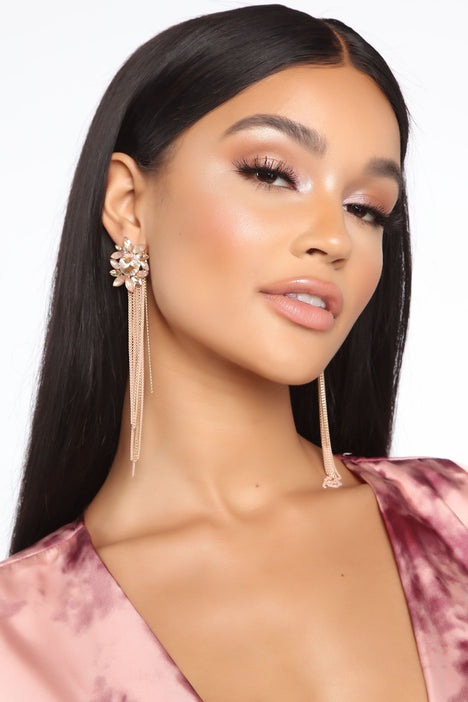 Earrings fashion nova store