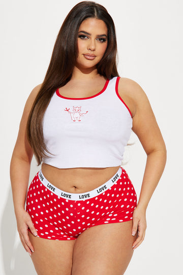 Fashion nova women hotsell plus