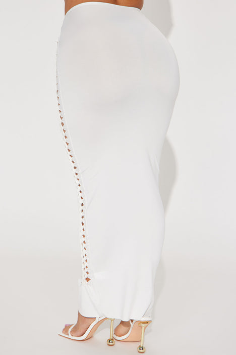 White lace skirt yoga online