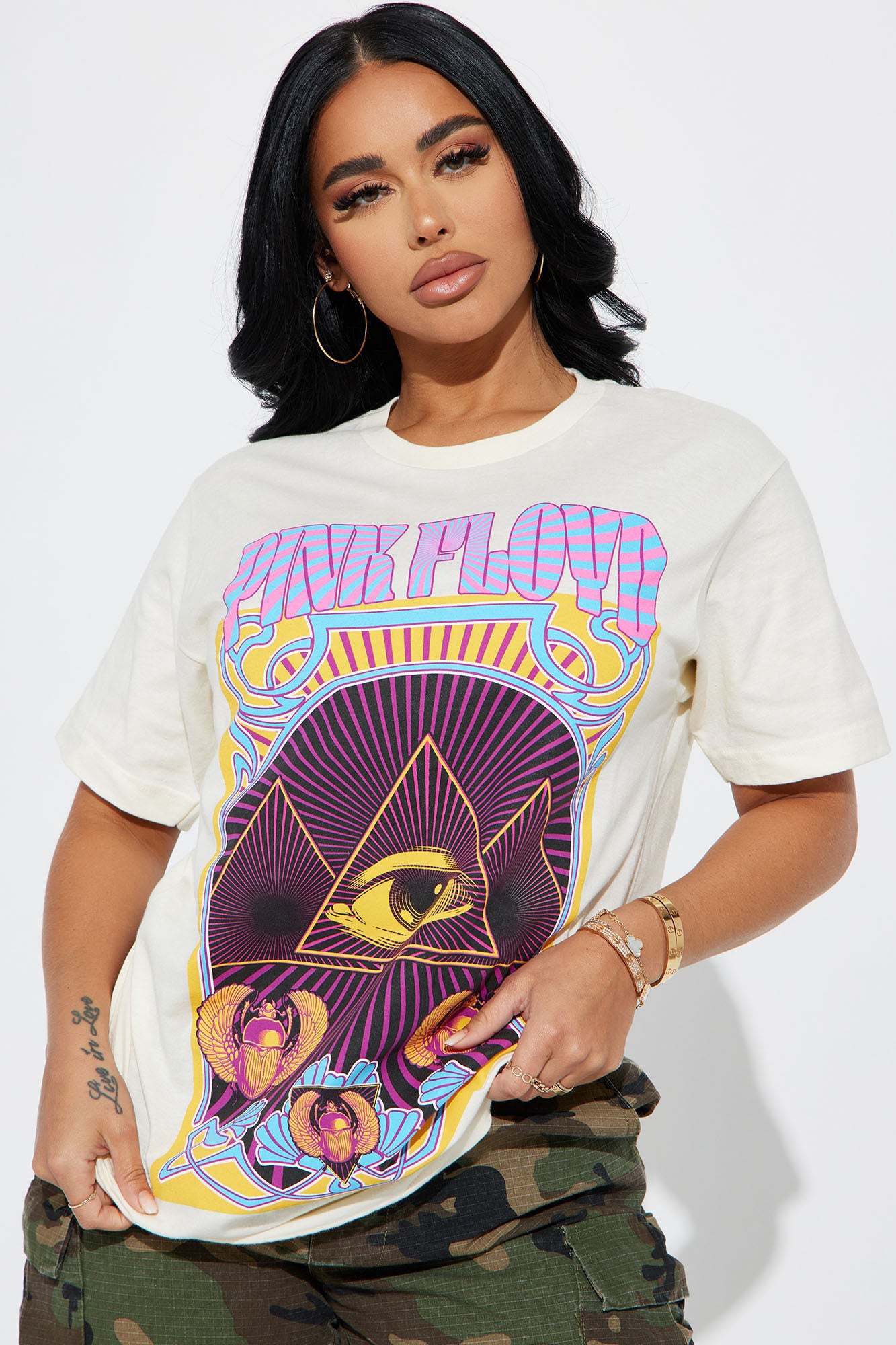 Pink Floyd Graphic T Shirt Sand Fashion Nova Screens Tops and
