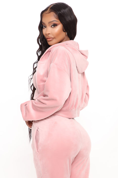 Pink sweatsuit fashion nova new arrivals