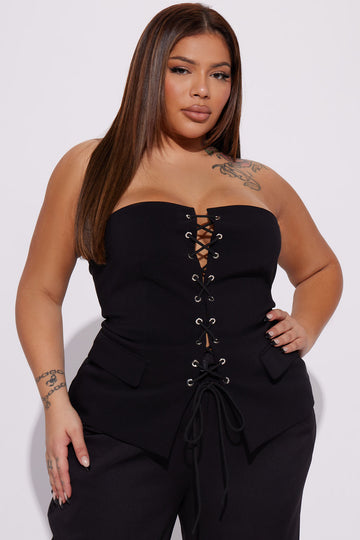 Sexy Plus Size Tops For Women - Bodysuits & More | Fashion Nova