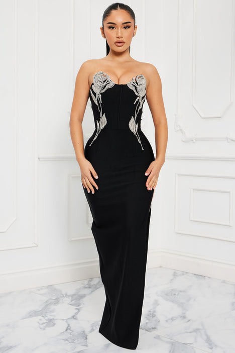 Fashion nova clearance black formal dress