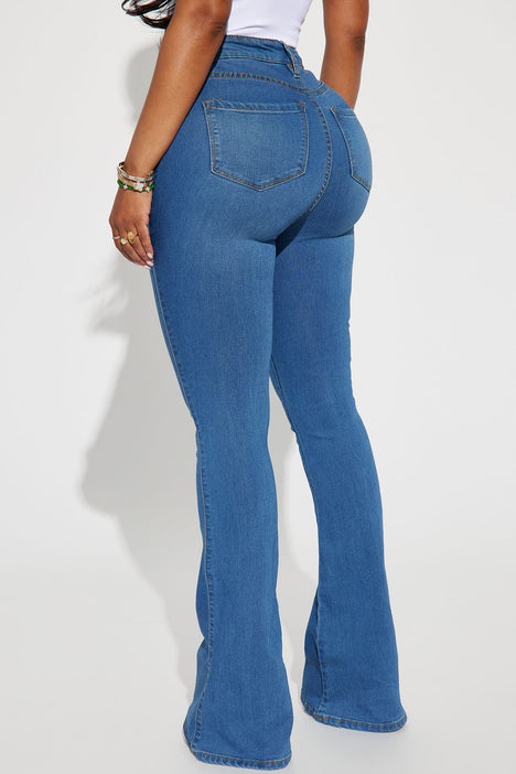 Fashion nova flare discount jeans