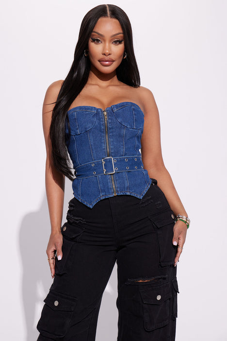 Fashion Nova is selling a £19.50 denim crop top with SLEEVES tied at the  front and shoppers are very confused | The Irish Sun