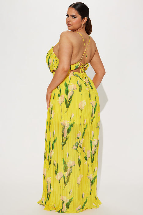 Fashion nova yellow floral dress clearance