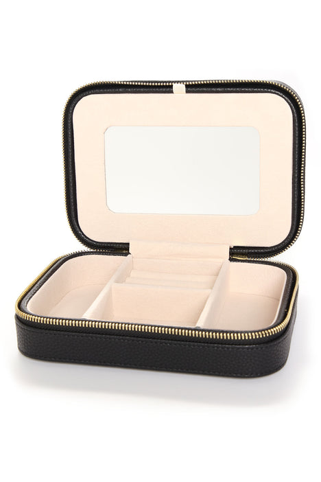 World traveler jewelry top