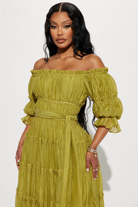 Fashion nova online flowy dress