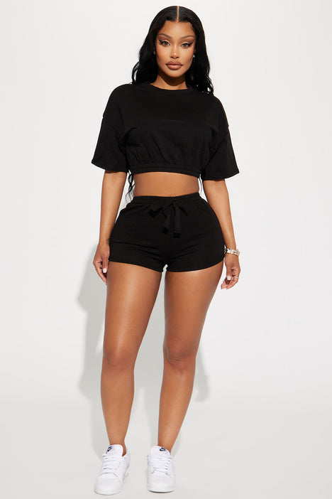 Fashion nova outlet overall shorts