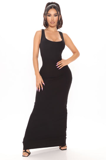 Image of Mulberry Street Maxi Dress - Black